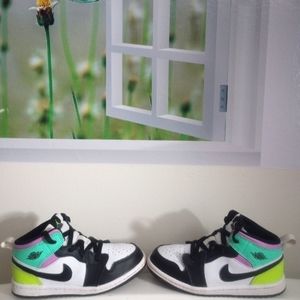 Air Jordan 1 Mid GS 'Pastel' Shoes Size 10c.